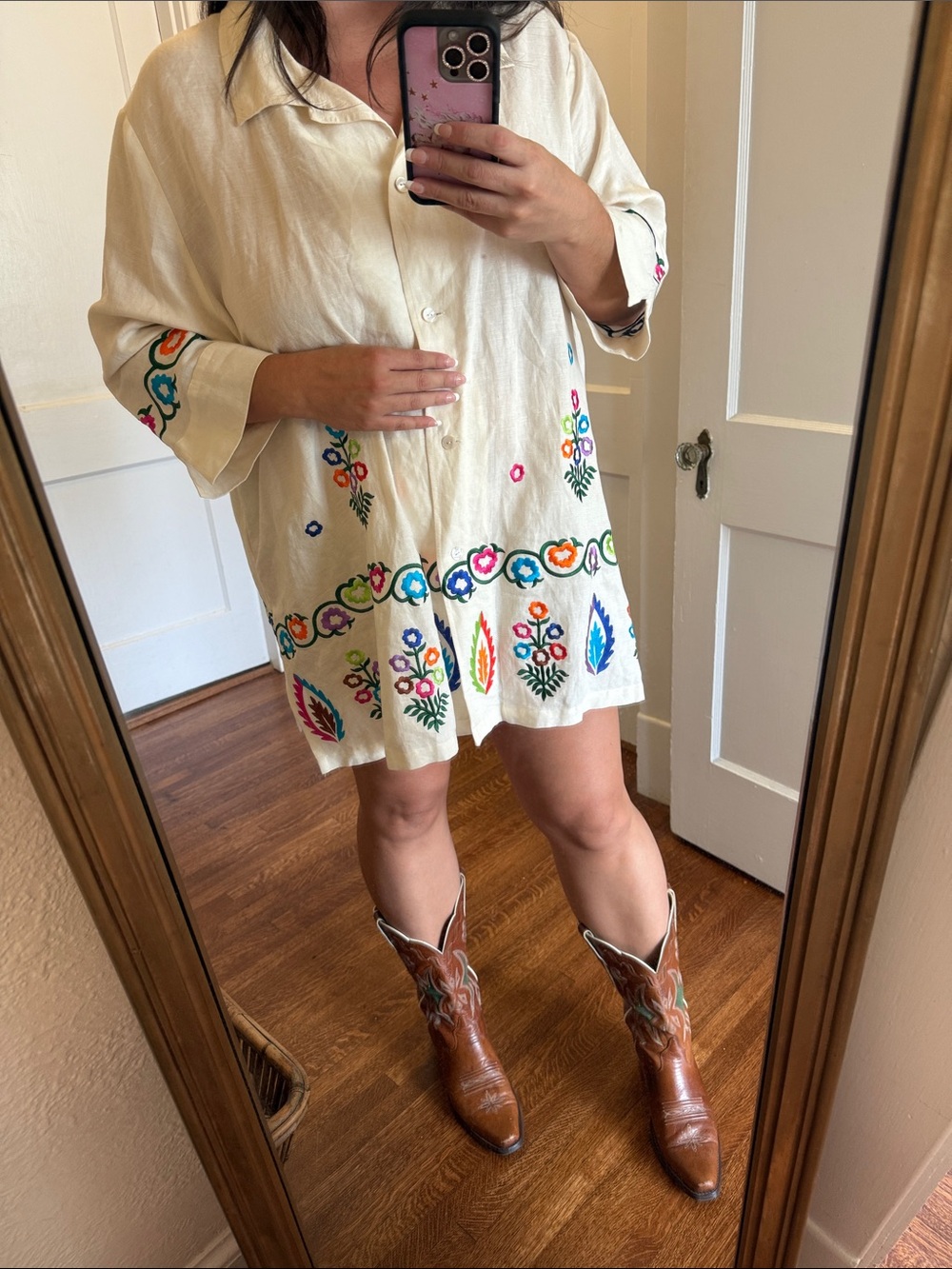 Línea by Louis Dell’Ollio Embroidered Linen Top